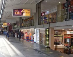 Lucky Plaza (D9), Shop House #626960251